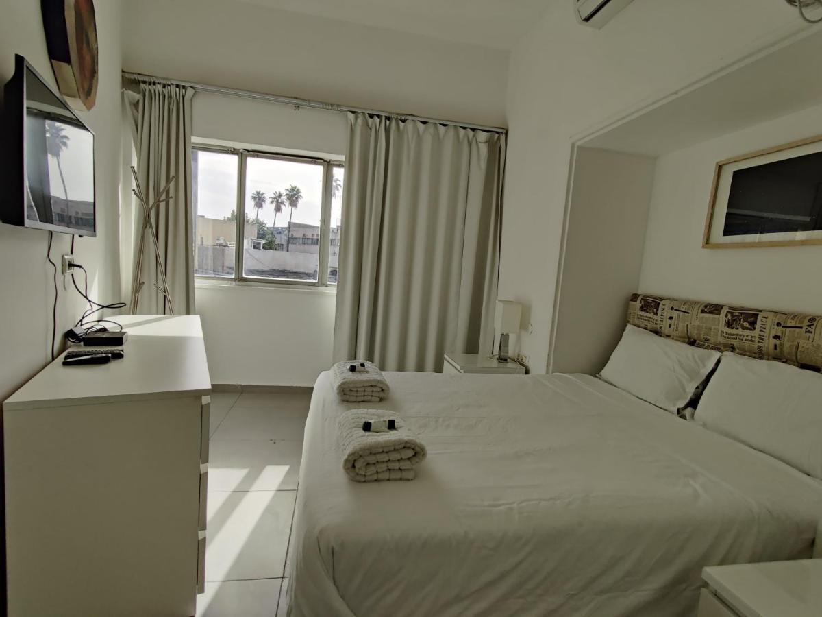 Begin19 Apartments & Hostel Tel Aviv Eksteriør billede