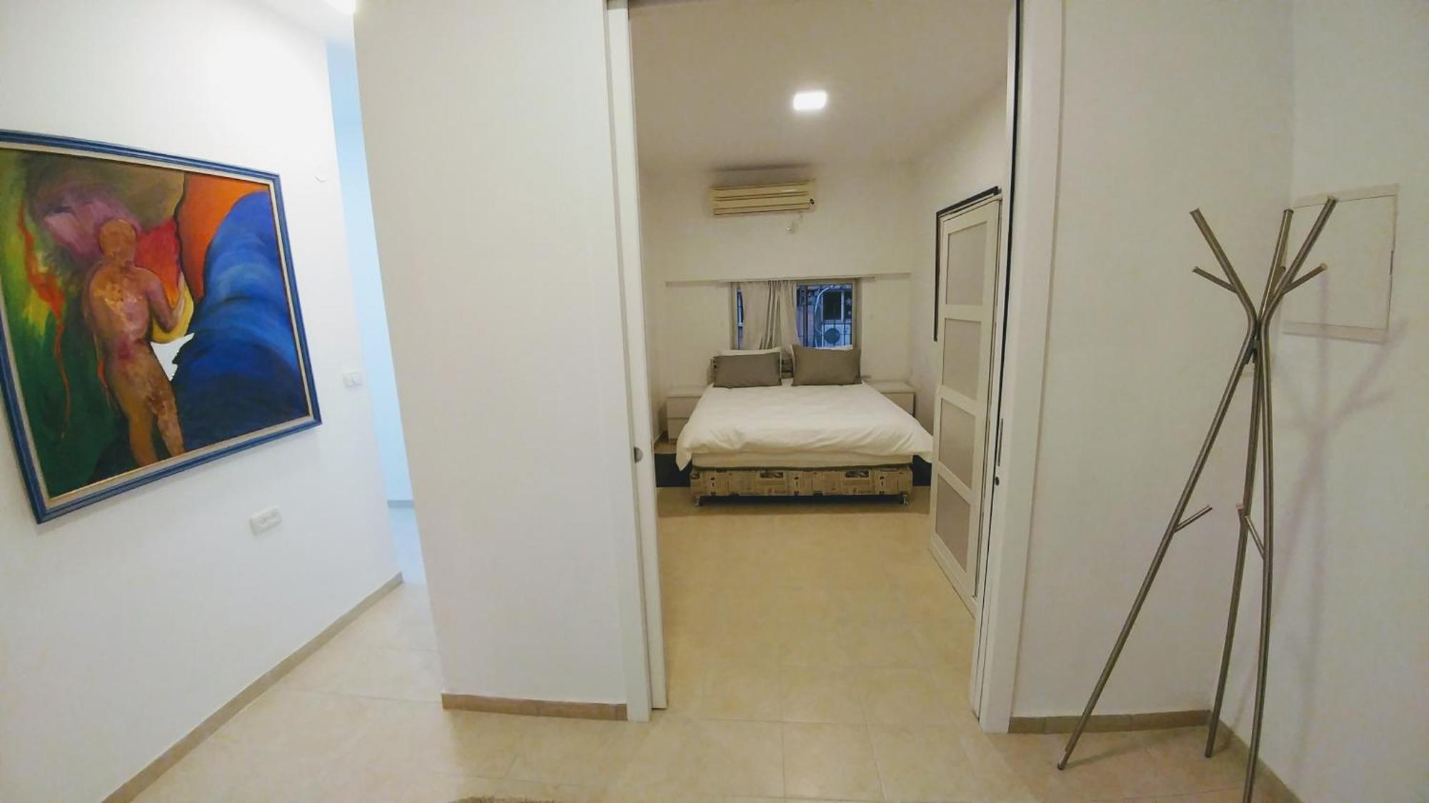 Begin19 Apartments & Hostel Tel Aviv Eksteriør billede