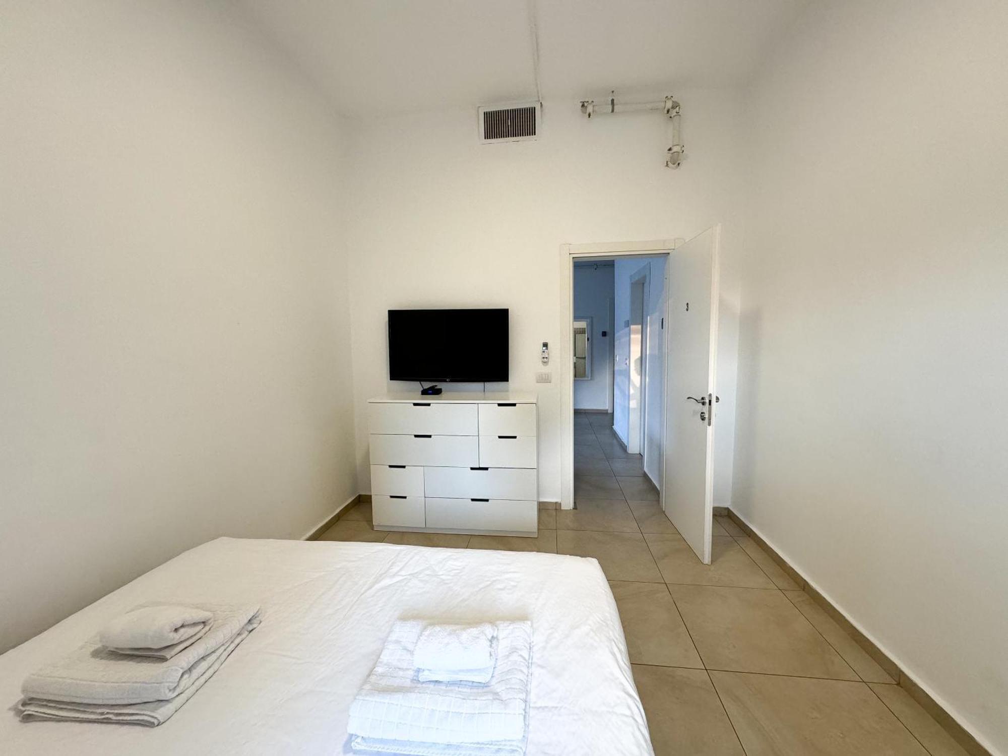 Begin19 Apartments & Hostel Tel Aviv Værelse billede