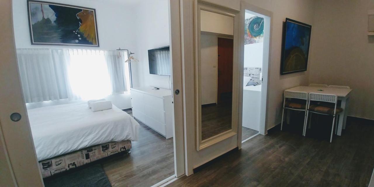 Begin19 Apartments & Hostel Tel Aviv Eksteriør billede
