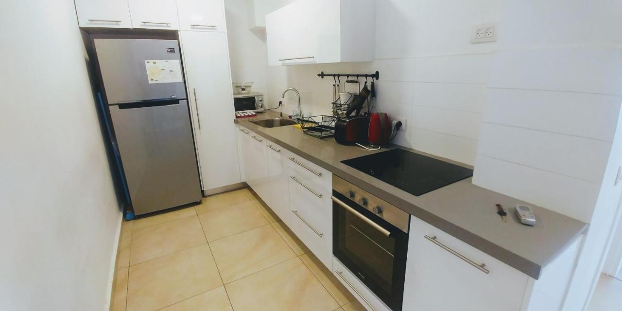 Begin19 Apartments & Hostel Tel Aviv Eksteriør billede