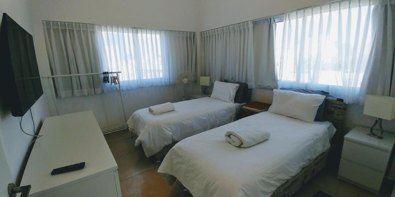 Begin19 Apartments & Hostel Tel Aviv Eksteriør billede