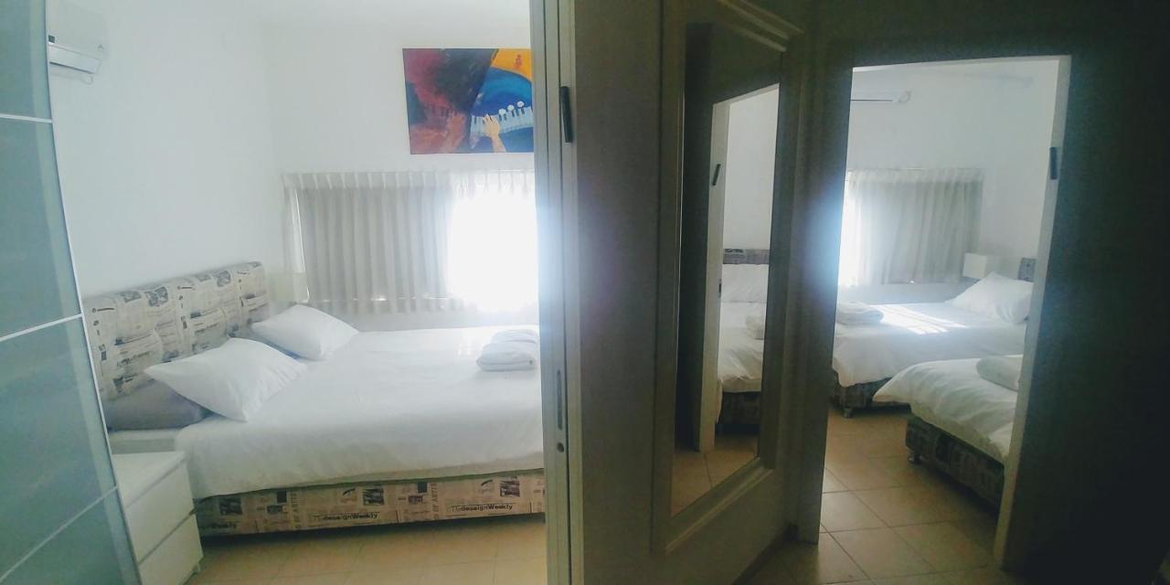 Begin19 Apartments & Hostel Tel Aviv Værelse billede
